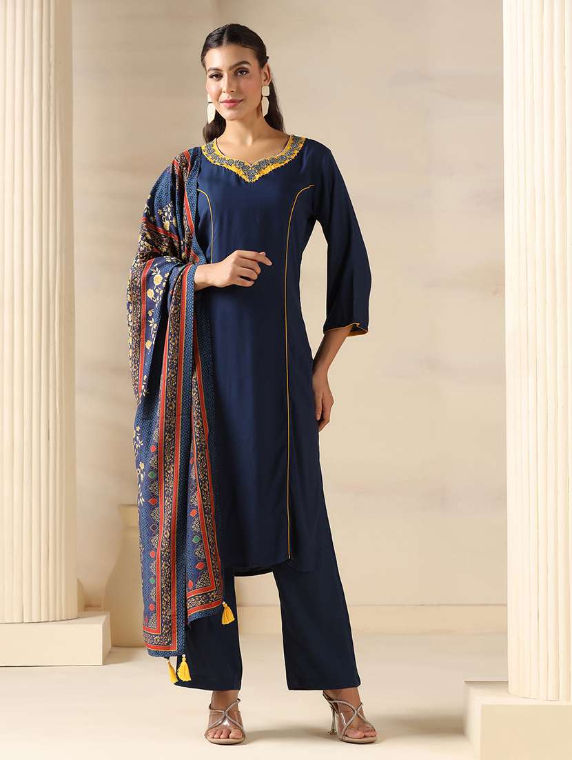 women solid three quarter sleeve kurta pant with dupatta set