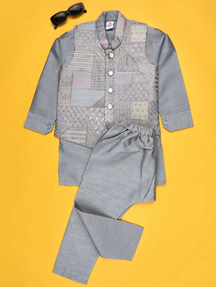 boys solid with work mandarin neck kurta set