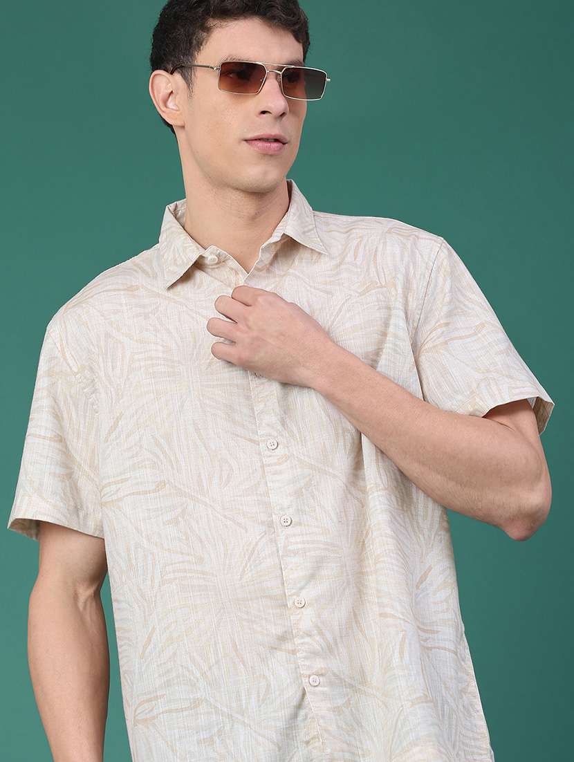 men printed short sleeve regular fit casual shirt