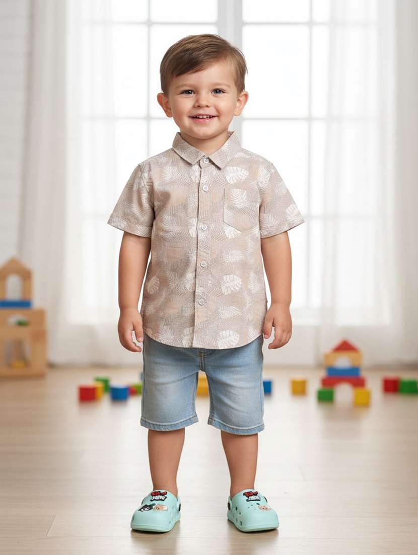 boys printed collared short sleeve shirt