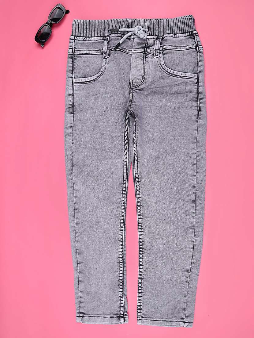 boys solid mid rise slim fit jean