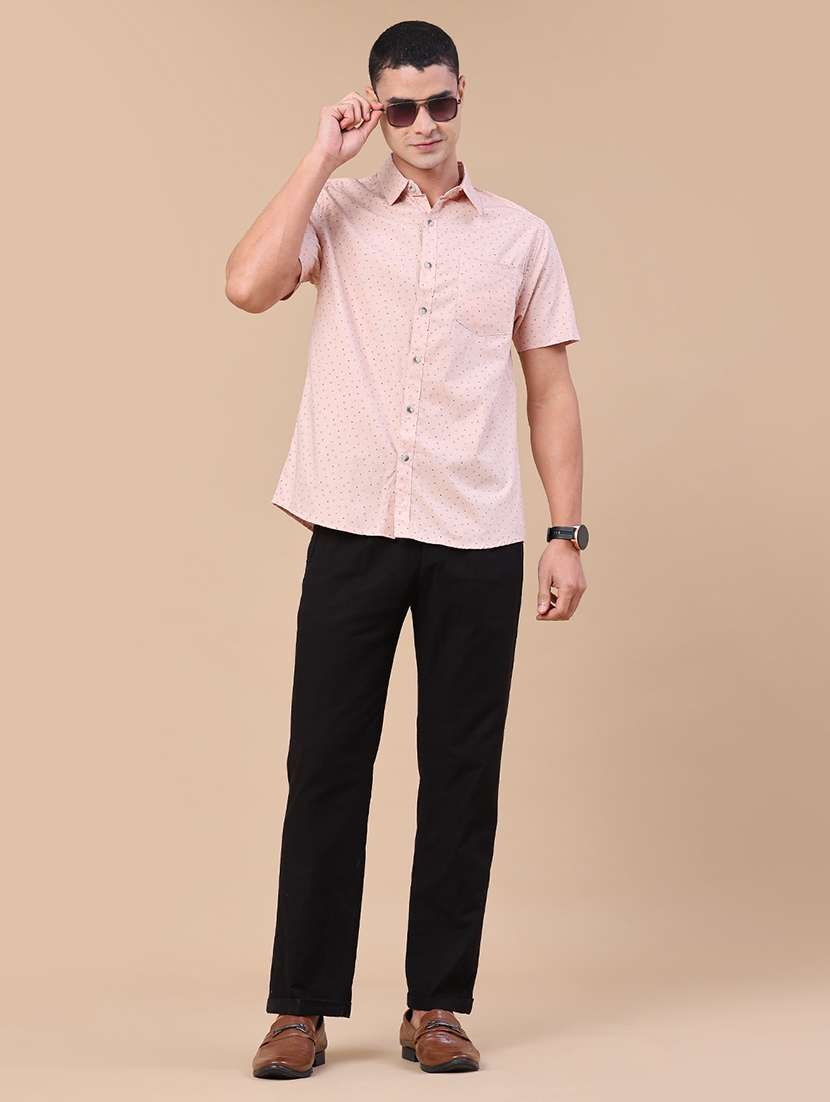 men solid mid rise regular fit chinos - 22162035 -  Standard Image - 5