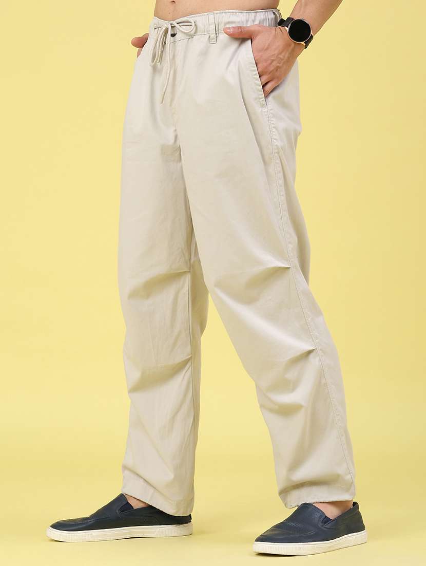 men solid mid rise regular fit casual trouser - 22162136 -  Standard Image - 3