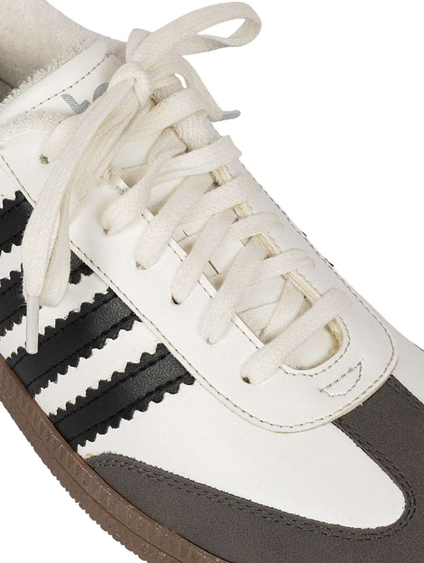 men solid lace-up sneaker - 22162236 -  Standard Image - 5