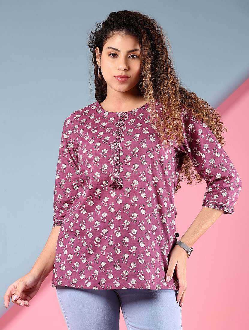 women floral printed three quarter sleeve straight kurti