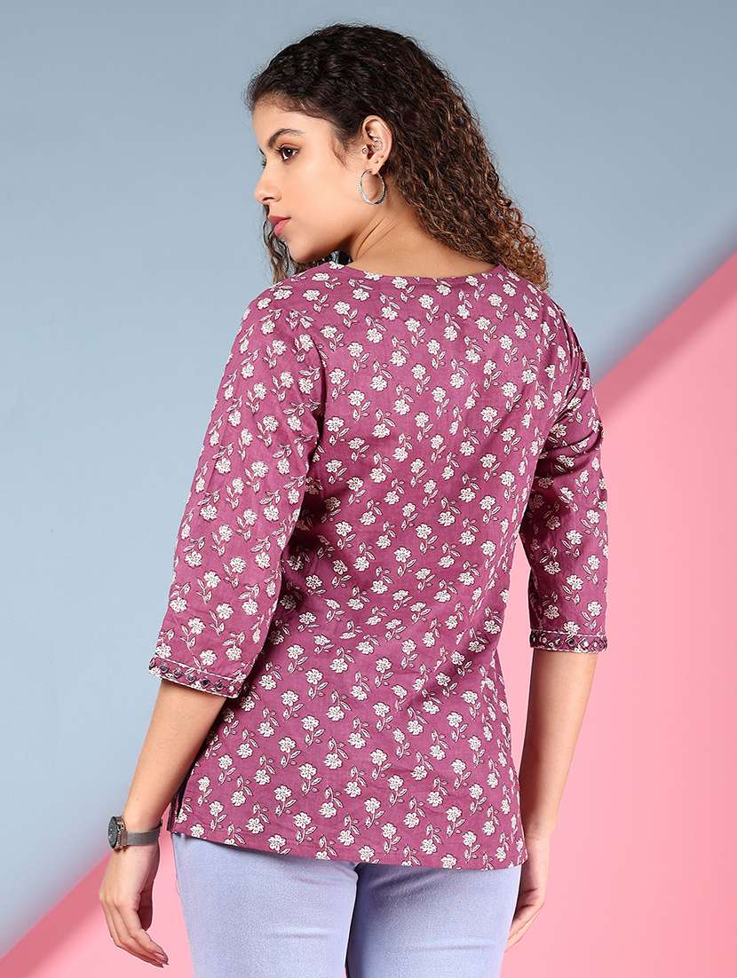 women floral printed three quarter sleeve straight kurti - 22163101 -  Standard Image - 3