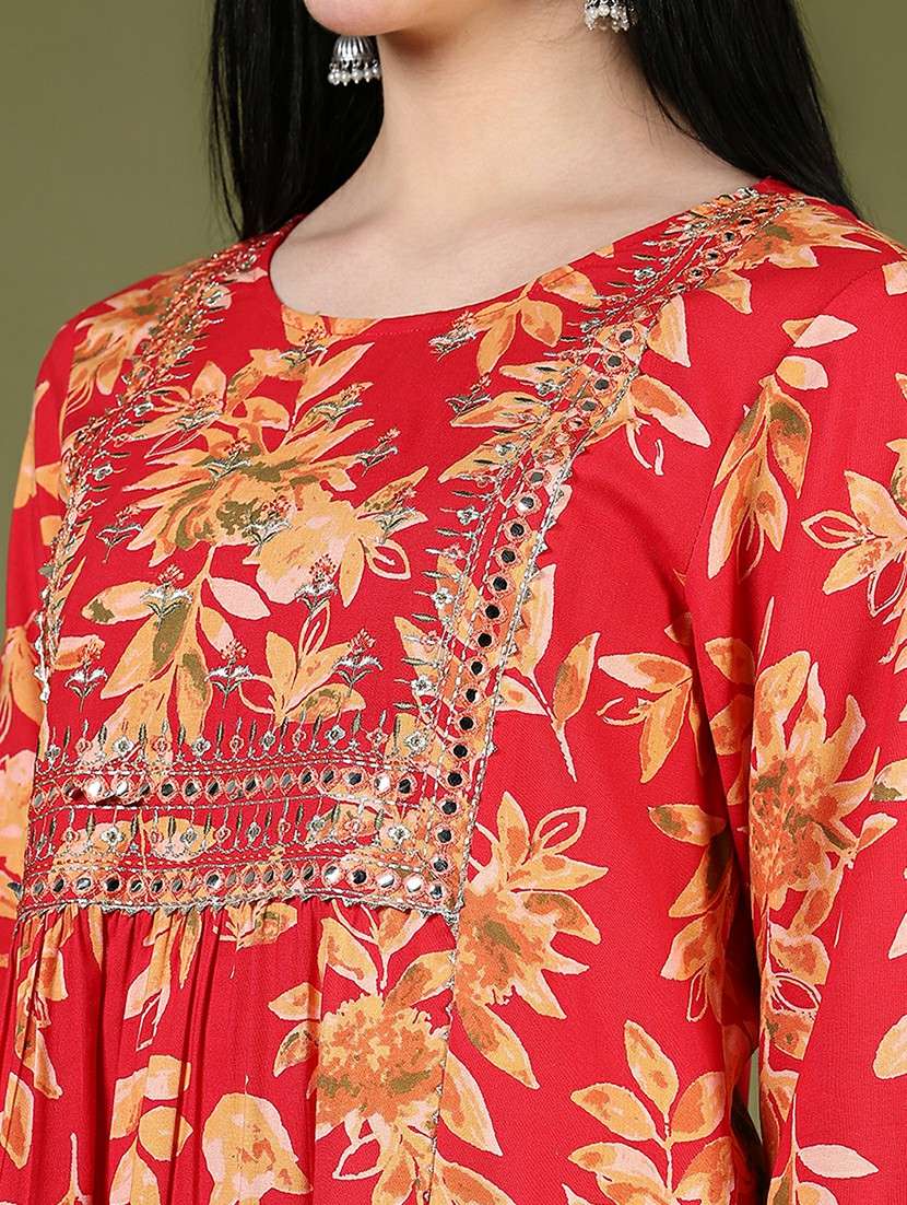 women floral printed three quarter sleeve a-line kurta - 22163119 -  Standard Image - 5