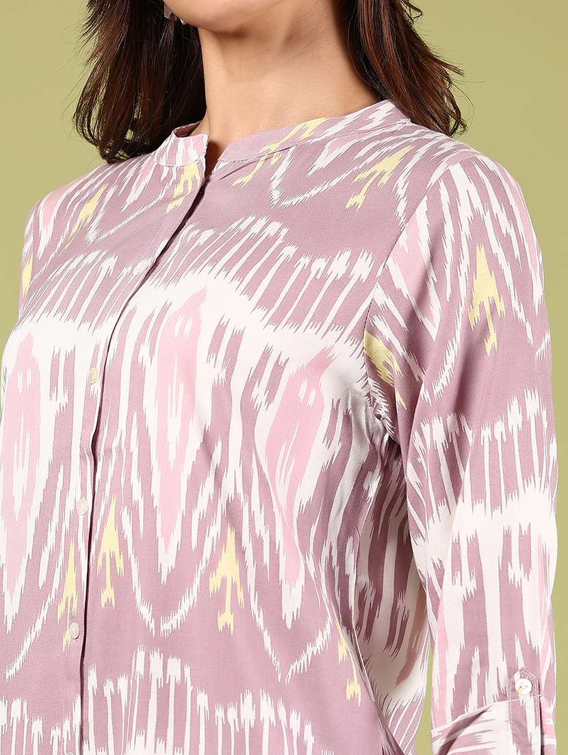 women ikat printed three quarter sleeve straight kurta - 22163296 -  Standard Image - 5