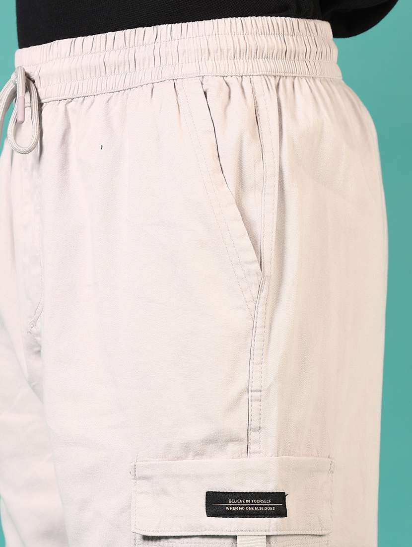 men solid mid rise regular fit cargo - 22163567 -  Standard Image - 5