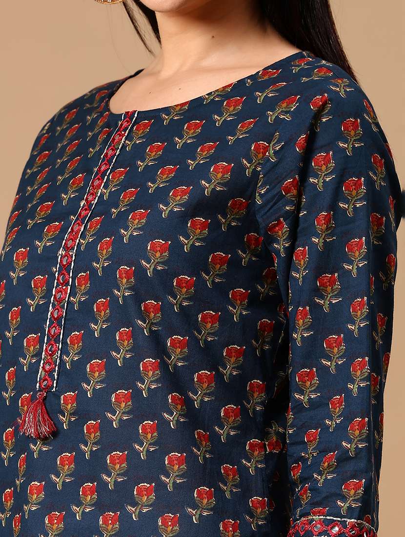 women floral printed three quarter sleeve straight kurti - 22163768 -  Standard Image - 5
