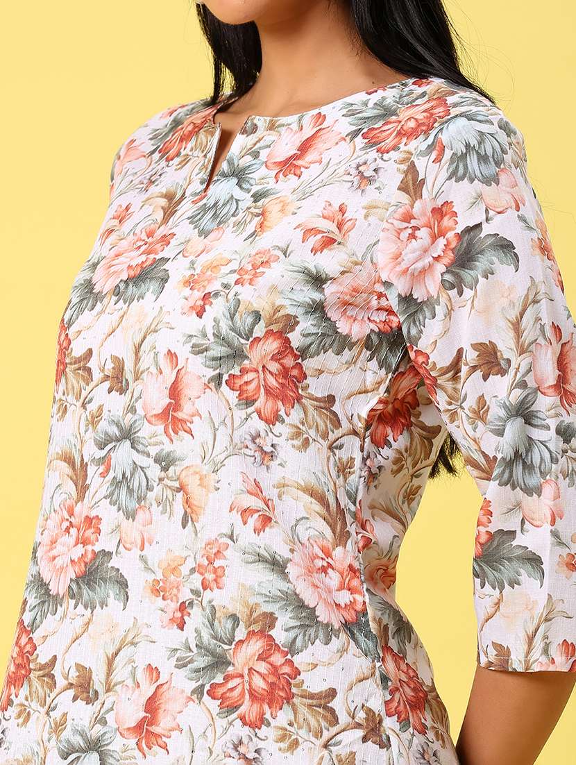 women floral printed three quarter sleeve straight kurta - 22164069 -  Standard Image - 5
