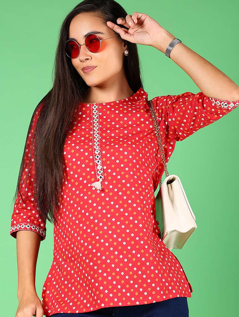 women printed three quarter sleeve straight kurti