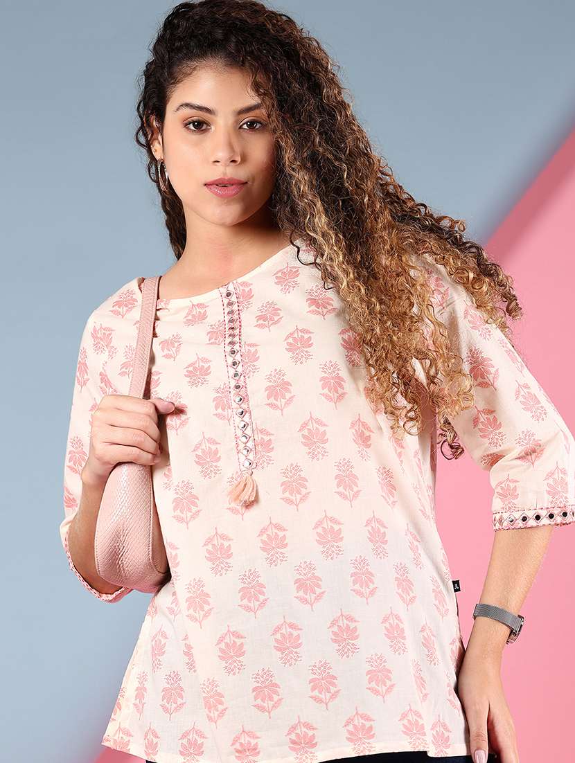 women floral printed three quarter sleeve straight kurti