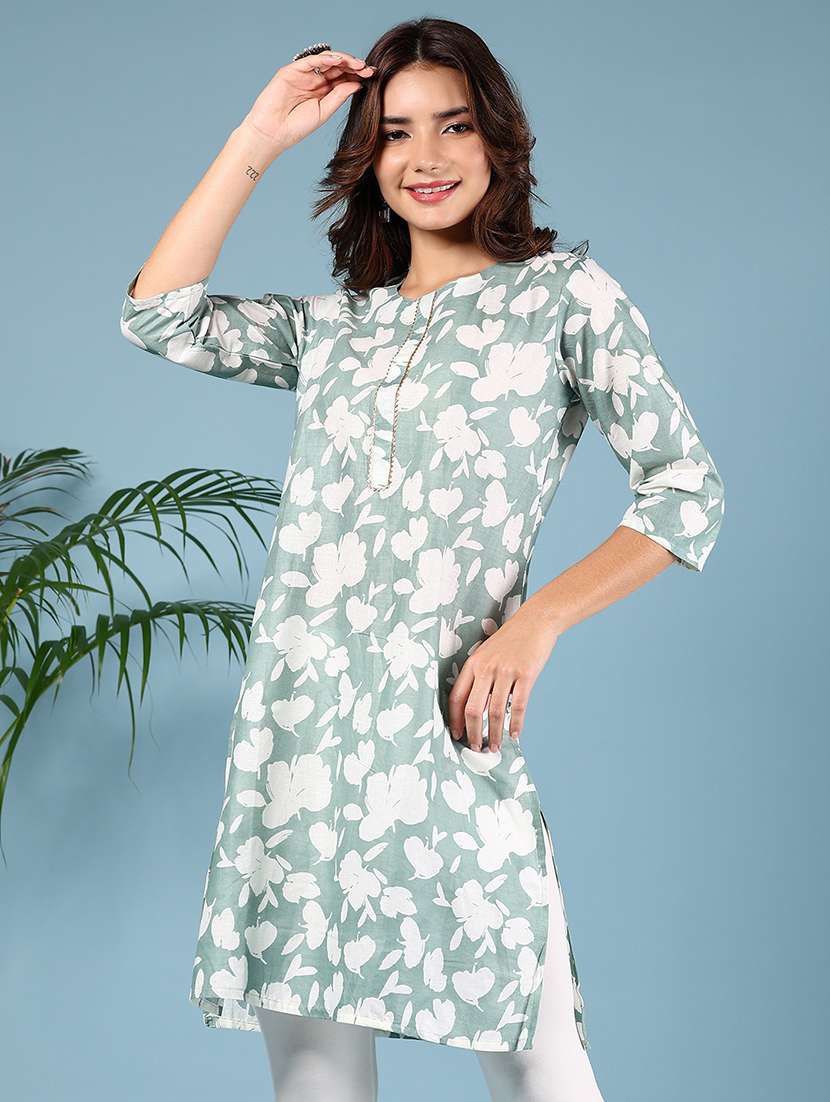 women floral printed three quarter sleeve straight kurta