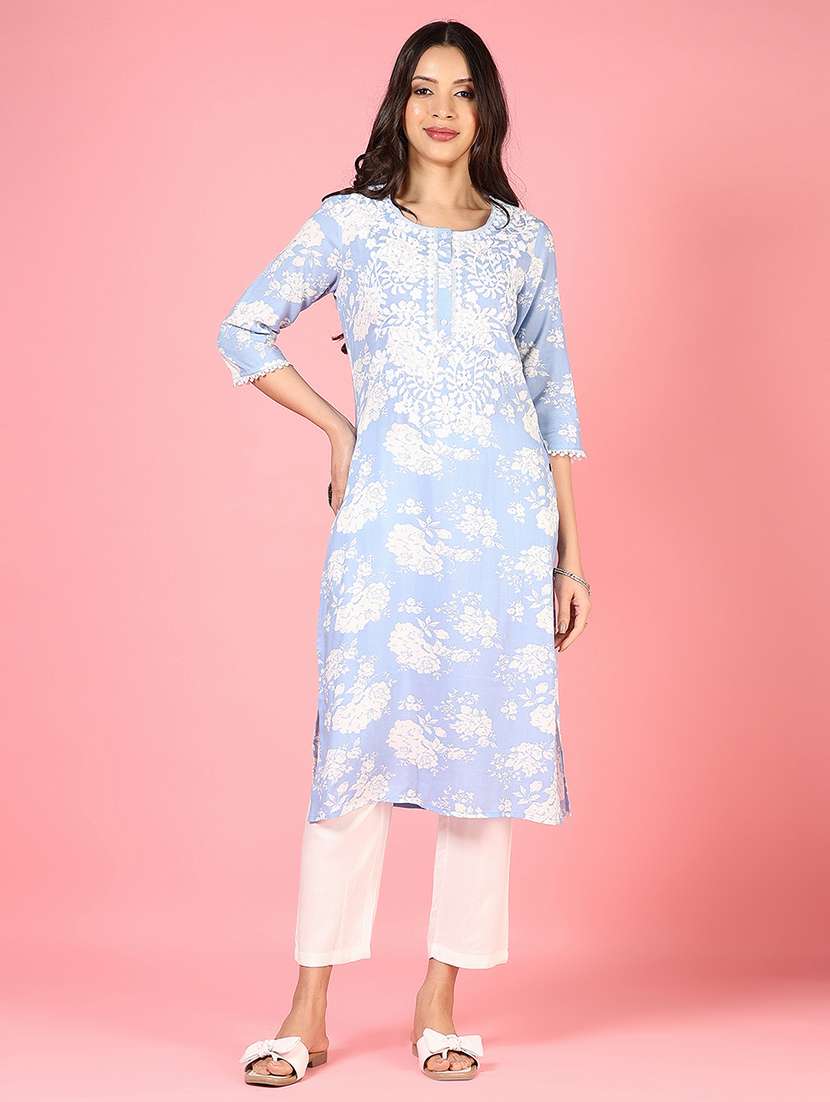 women floral three quarter sleeve kurta pant set