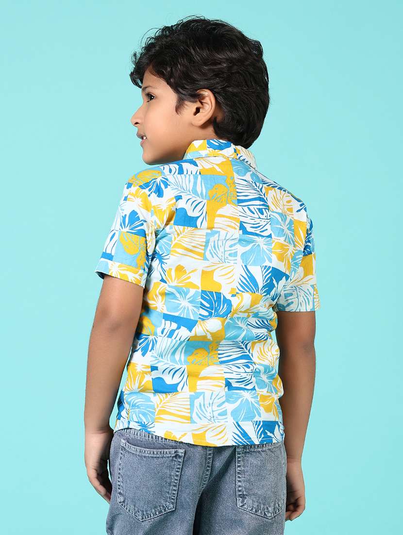 boys printed short sleeve collared shirt - 22164653 -  Standard Image - 3