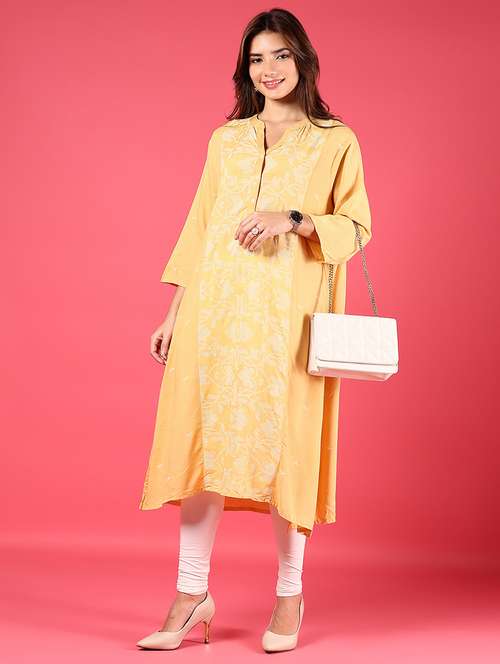 women floral printed three quarter sleeve straight kurta - 22165812 -  Standard Image - 0