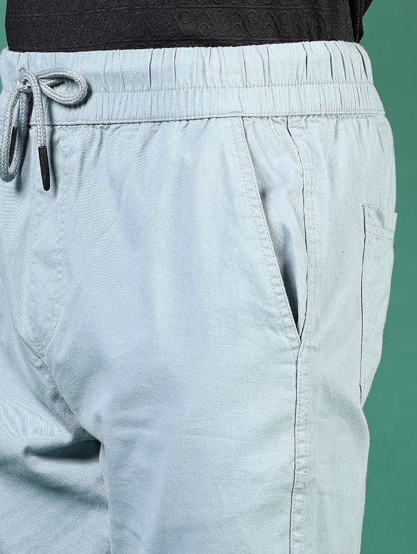 men solid mid rise regular fit jogger - 22166107 -  Standard Image - 5