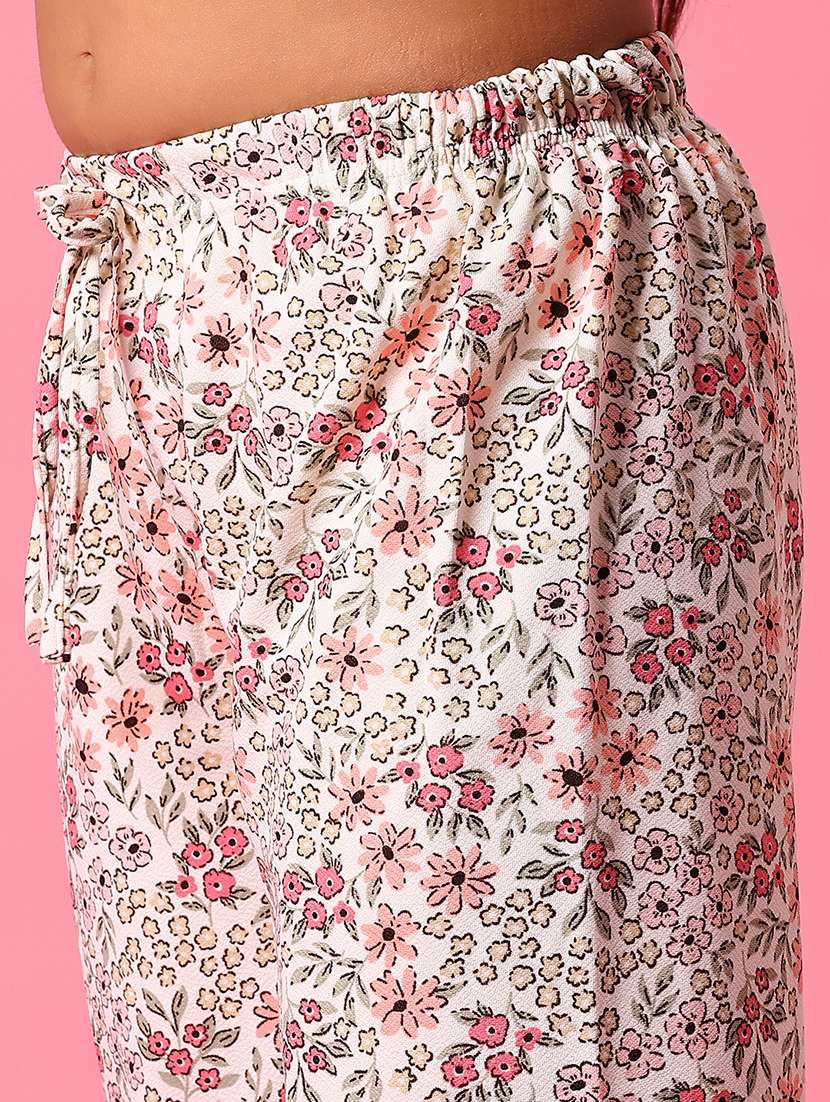 girls floral printed mid rise three-fourth - 22166496 -  Standard Image - 3