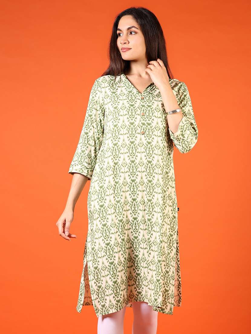 women printed three quarter sleeve straight kurta