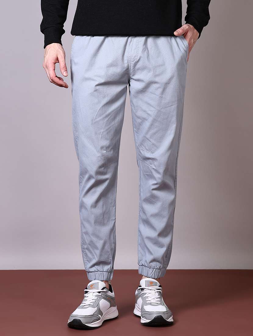 men solid mid rise regular fit jogger