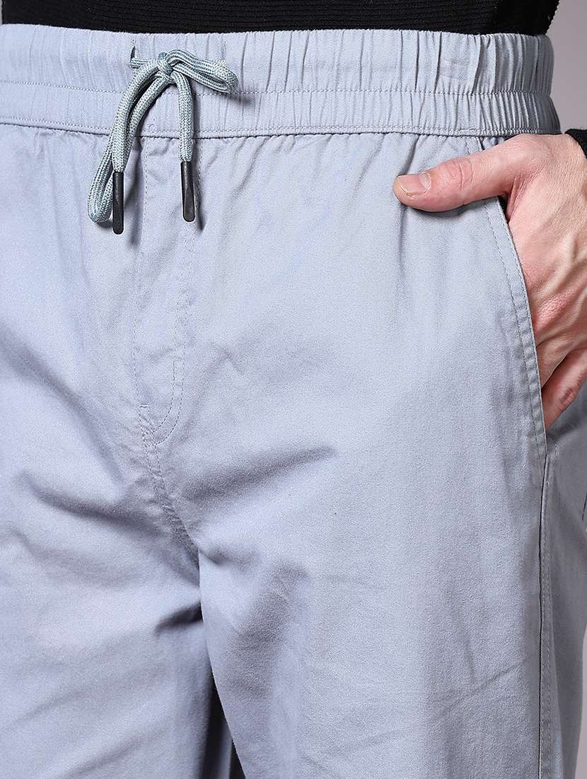 men solid mid rise regular fit jogger - 22166811 -  Standard Image - 5