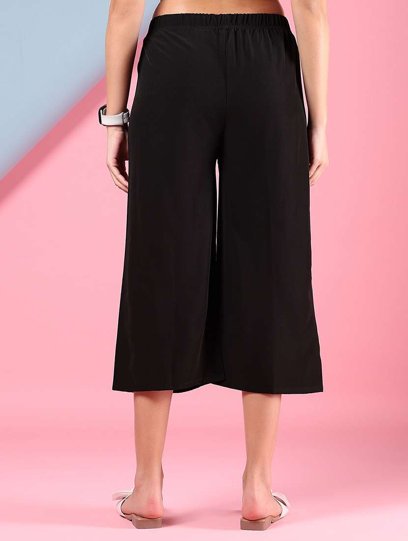 women solid mid rise relaxed fit capri - 22167169 -  Standard Image - 3