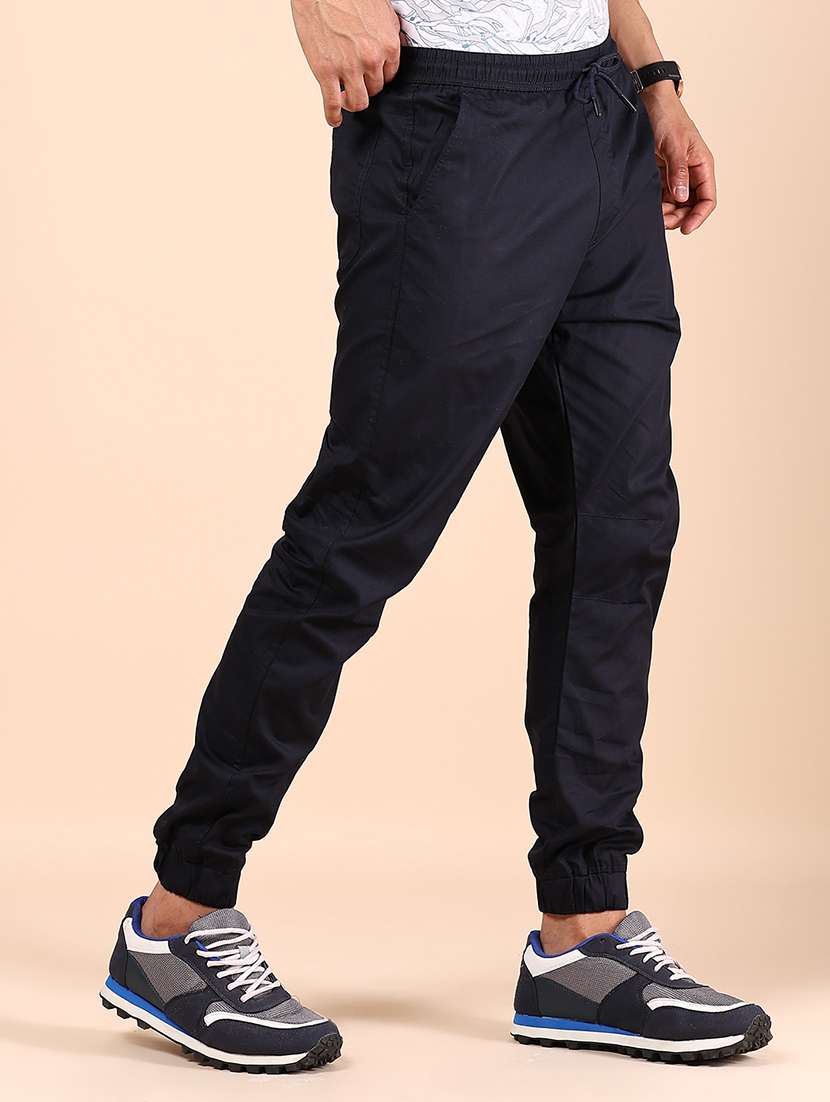 men solid mid rise regular fit jogger - 22167316 -  Standard Image - 3