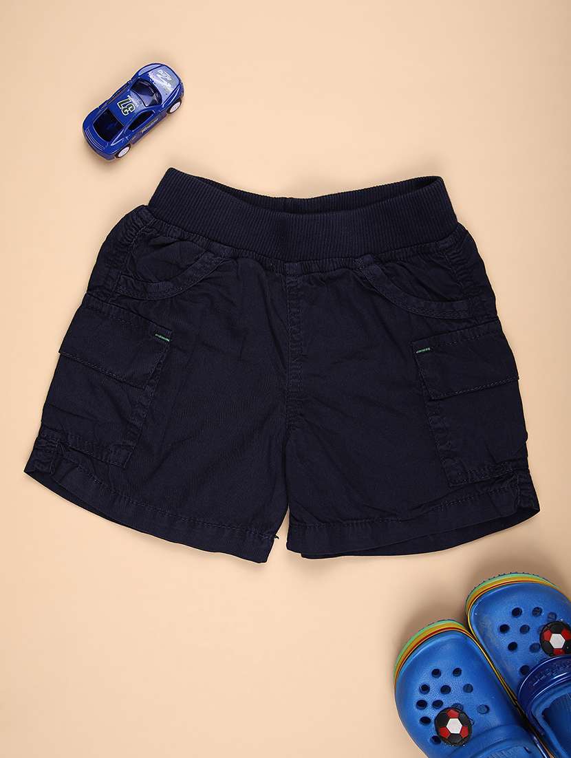 boys solid mid rise shorts