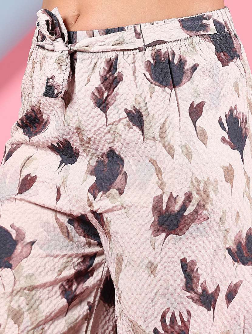 women printed mid rise relaxed fit capri - 22167572 -  Standard Image - 5