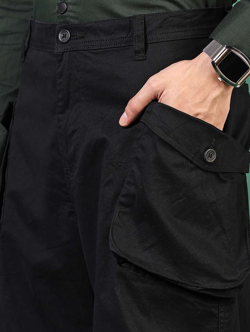 men solid mid rise cargo - 22167989 -  Standard Image - 5