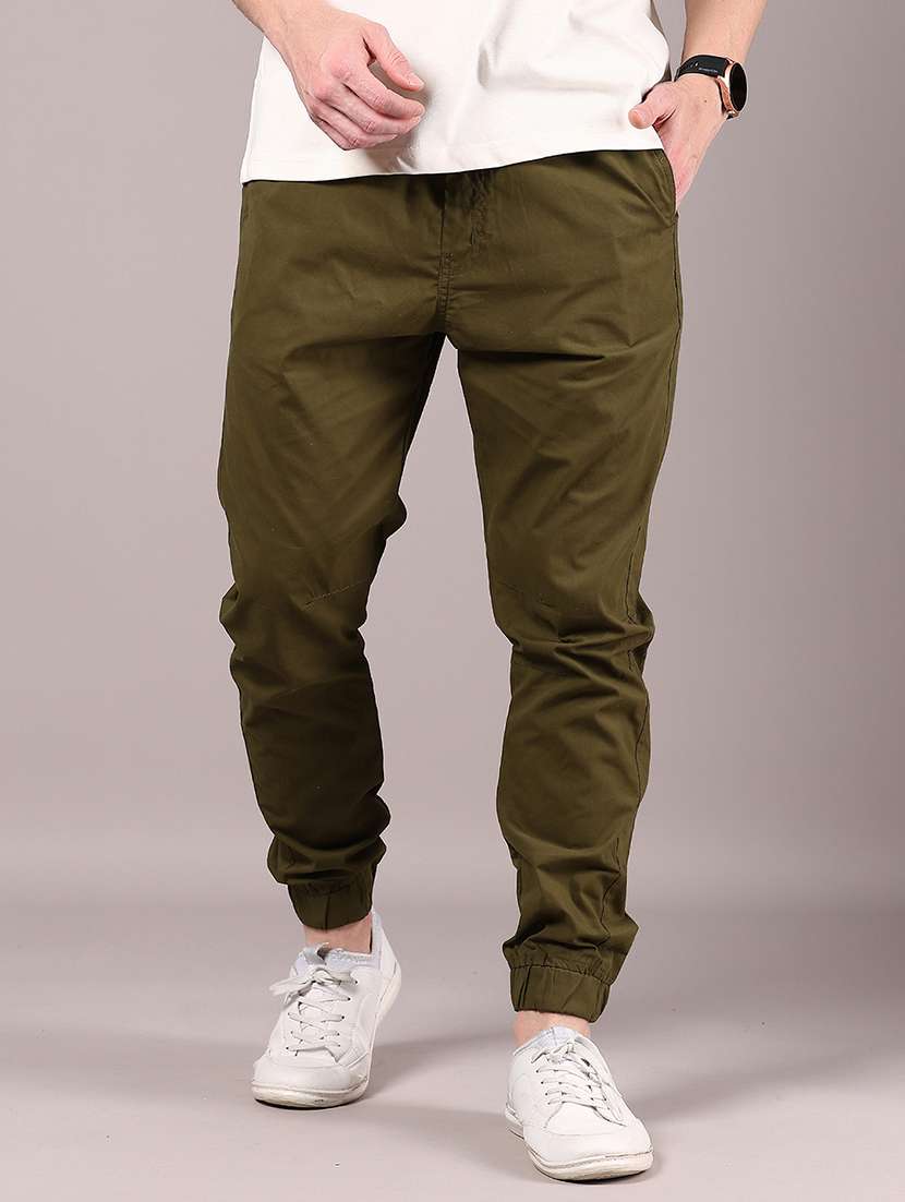 men solid mid rise regular fit jogger