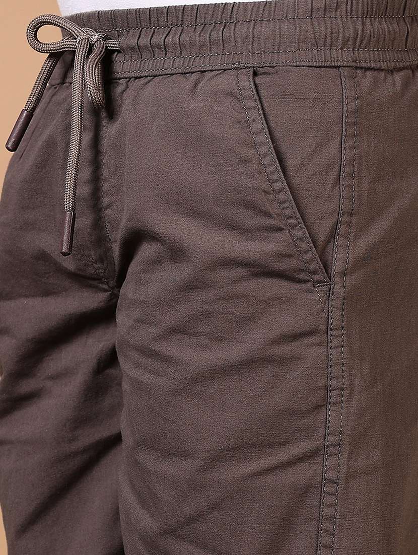 boys solid mid rise shorts - 22168057 -  Standard Image - 5