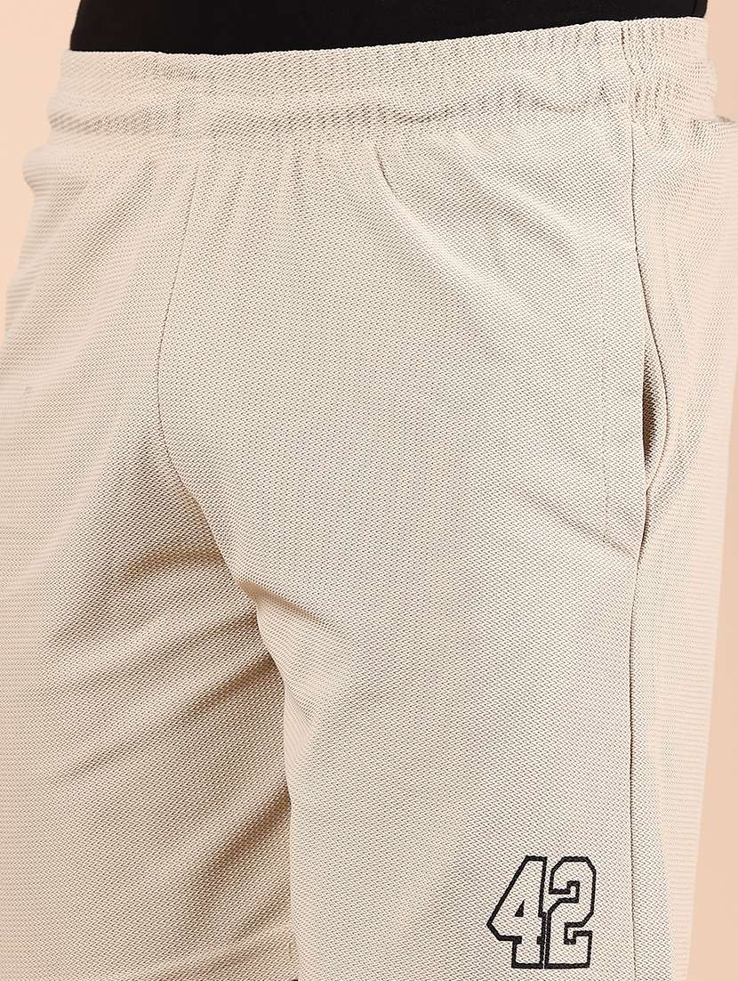 men placement print mid rise regular fit shorts - 22168673 -  Standard Image - 5