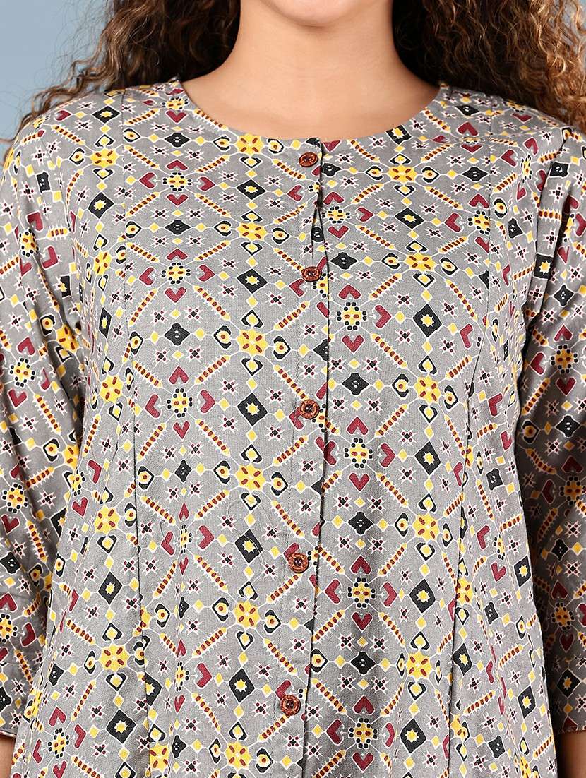 women printed three quarter sleeve a-line kurta - 22169047 -  Standard Image - 5