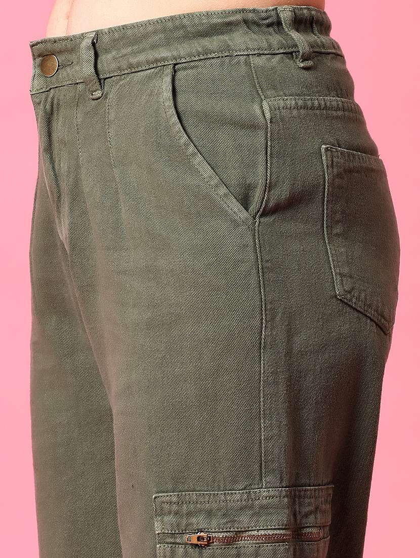 men solid mid rise regular fit cargo - 22169117 -  Standard Image - 5