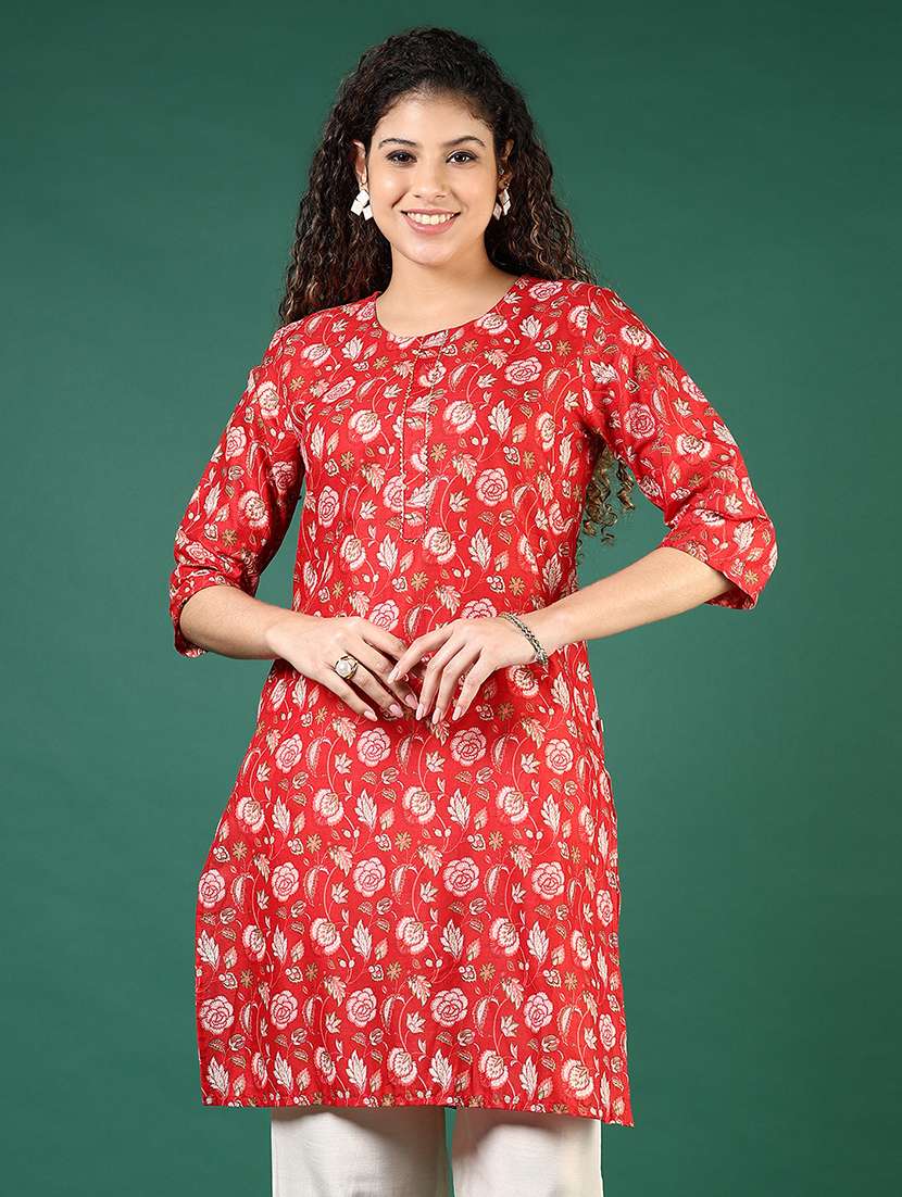 women floral printed three quarter sleeve straight kurta