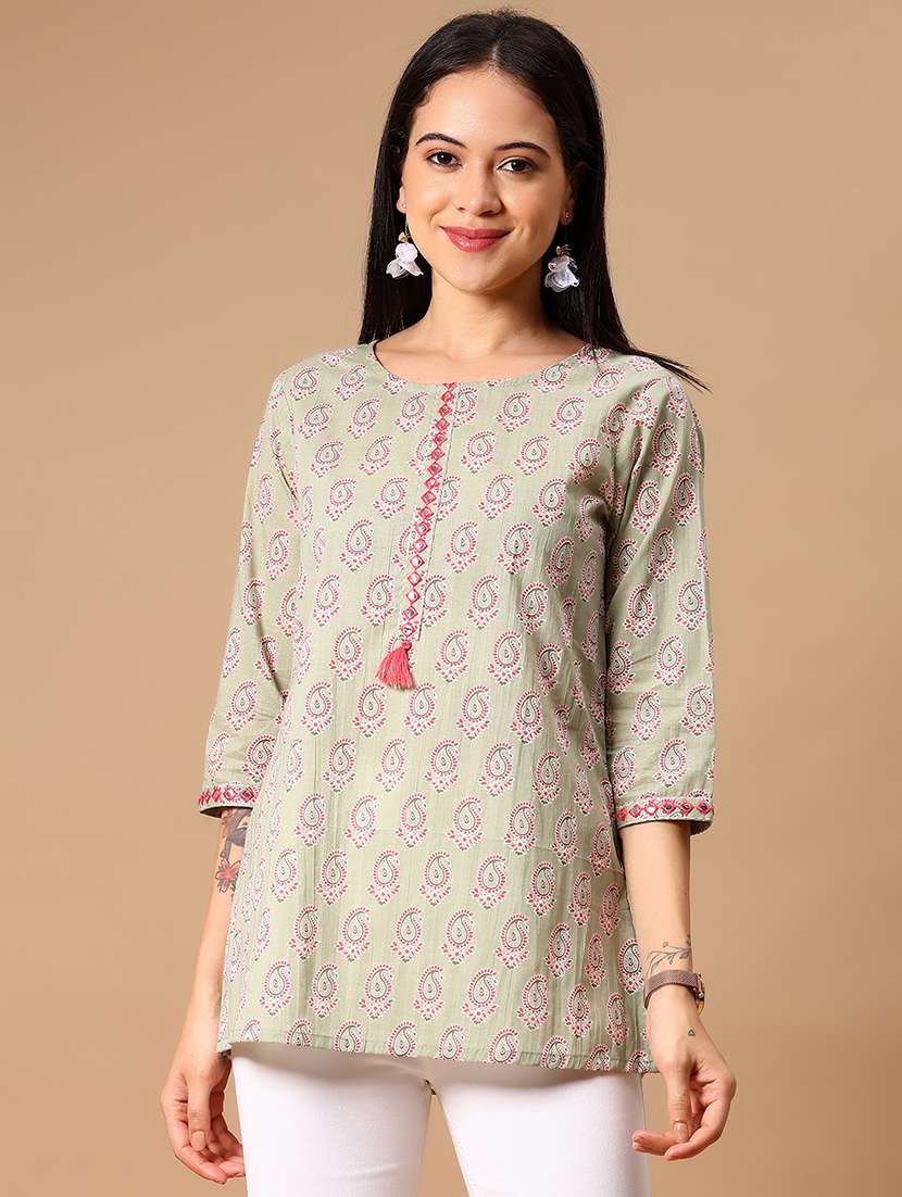 women paisley printed three quarter sleeve straight kurti
