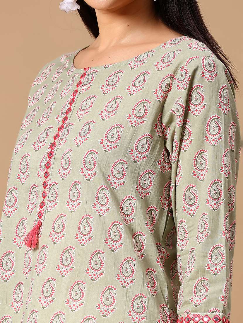 women paisley printed three quarter sleeve straight kurti - 22169845 -  Standard Image - 5