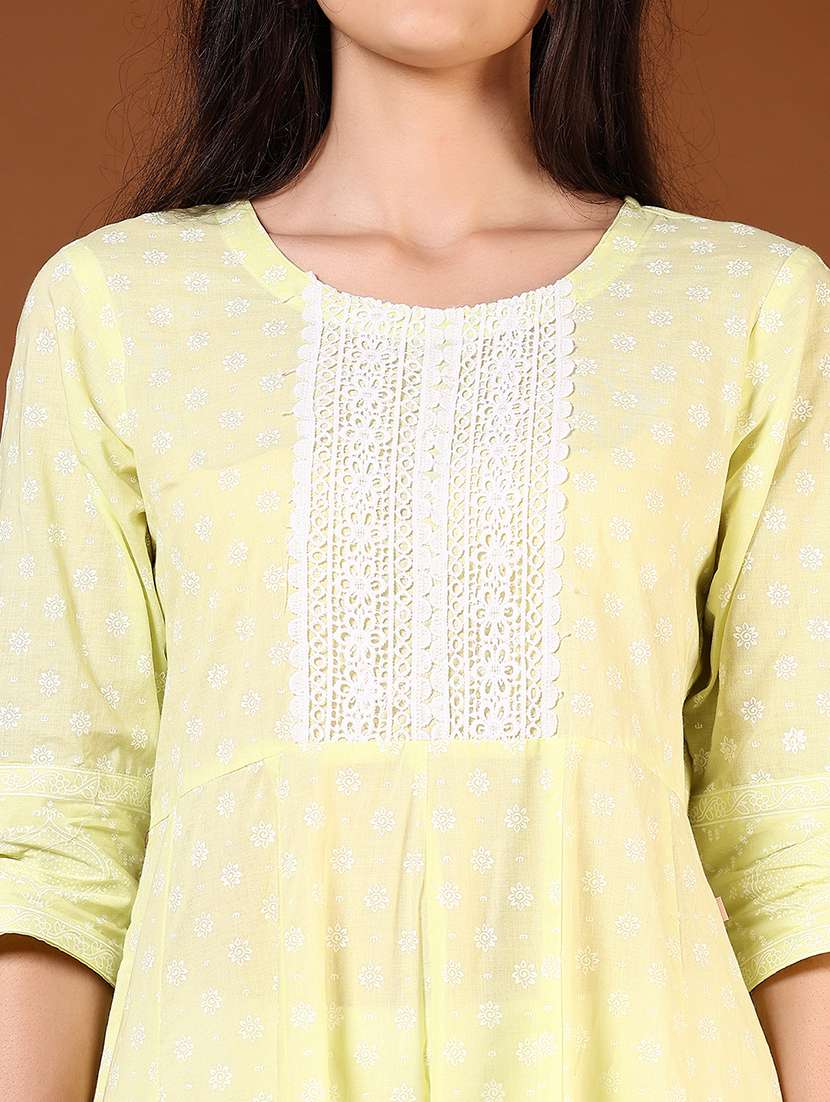 women printed three quarter sleeve tiered kurta - 22169954 -  Standard Image - 5