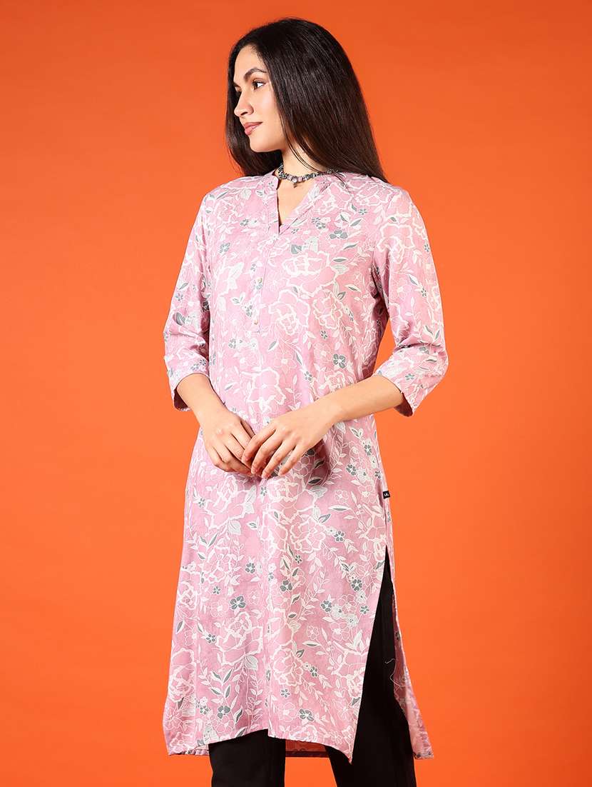 women floral printed three quarter sleeve straight kurta