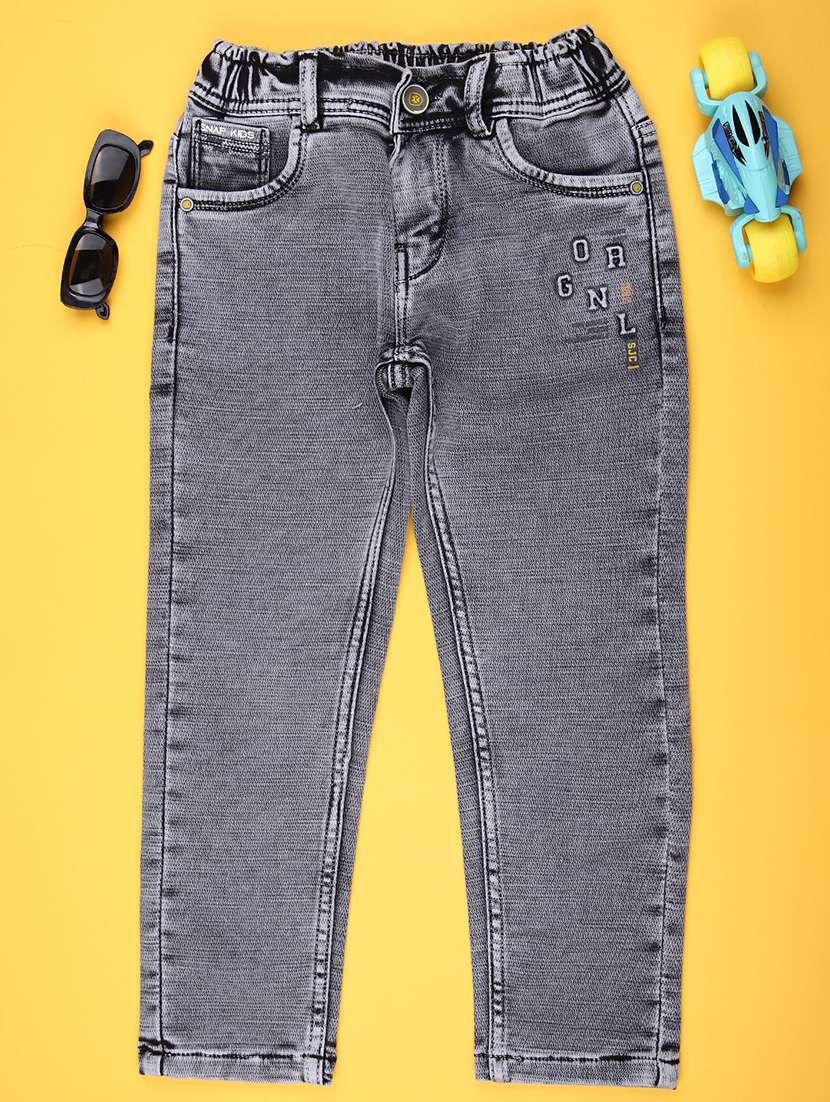 boys solid mid rise slim fit jean