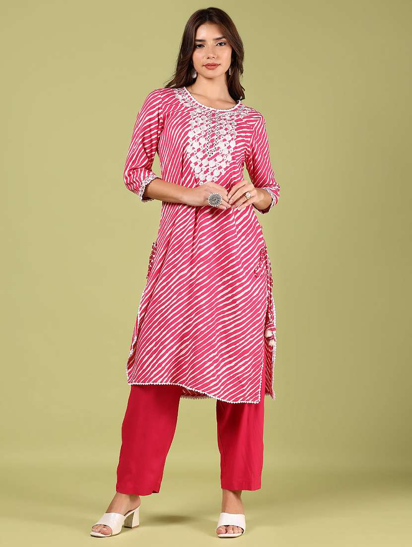women three quarter sleeve kurta and pant set