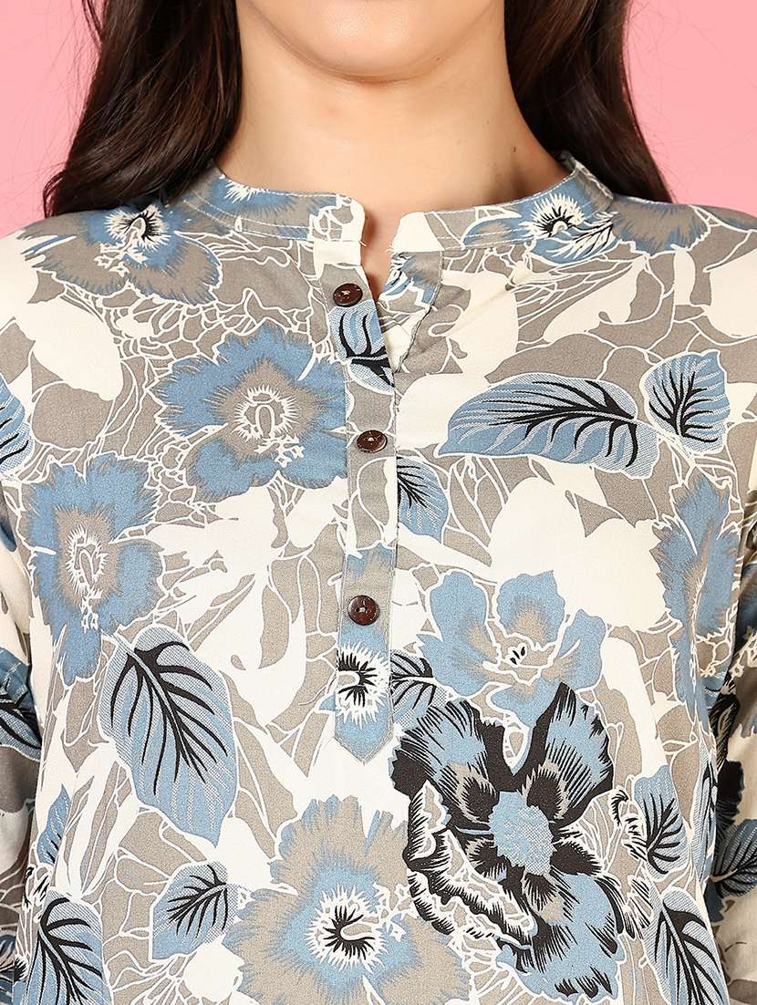 women floral three quarter sleeve kurta palazzo set - 22170902 -  Standard Image - 3