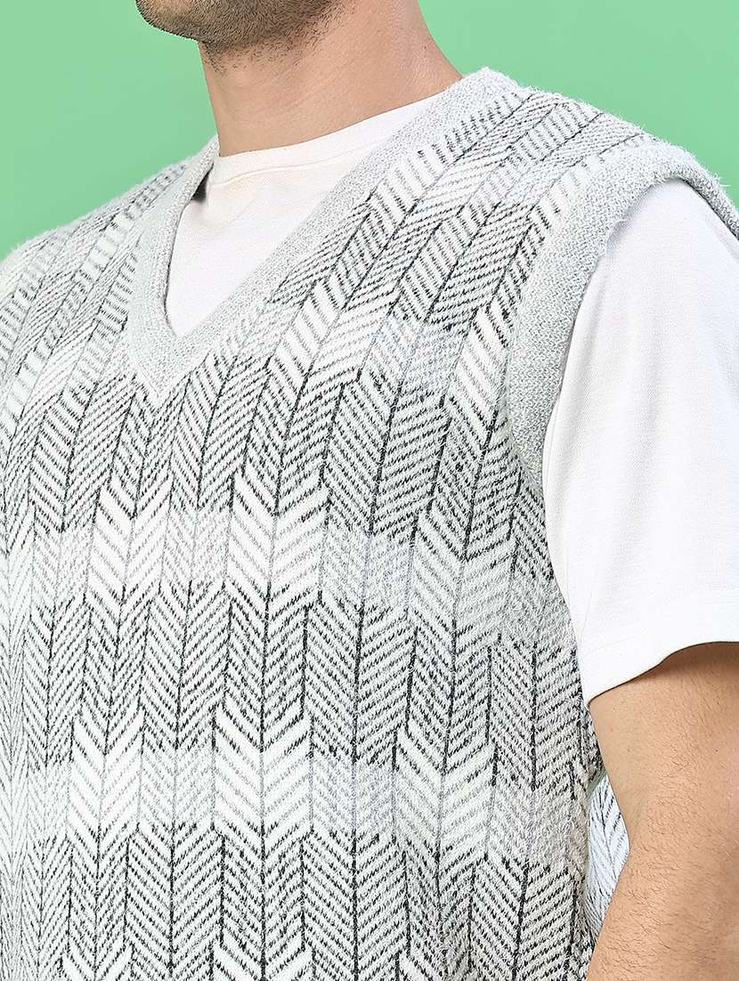 men self design sleeveless regular fit pullover  - 22171072 -  Standard Image - 5