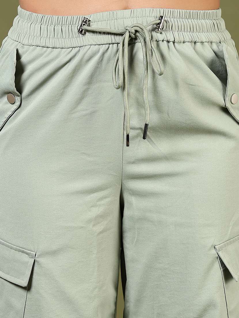 women solid mid rise regular fit cargo - 22171465 -  Standard Image - 5