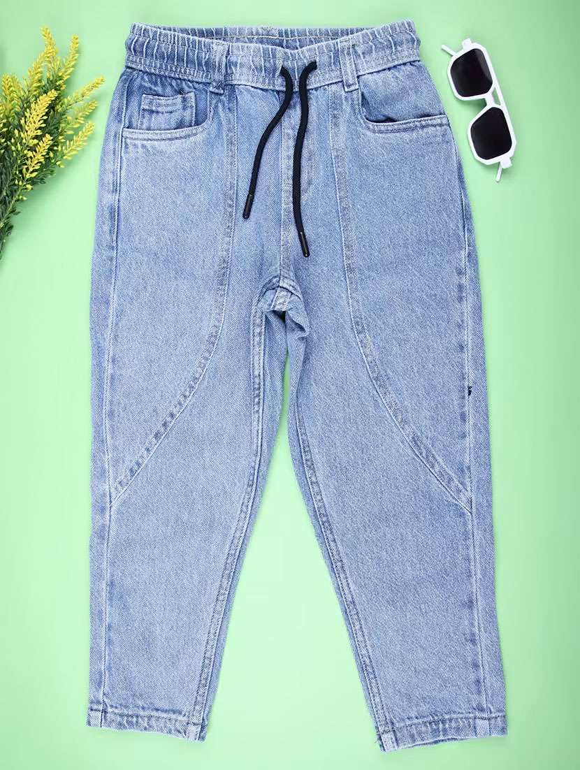 boys solid mid rise jeans