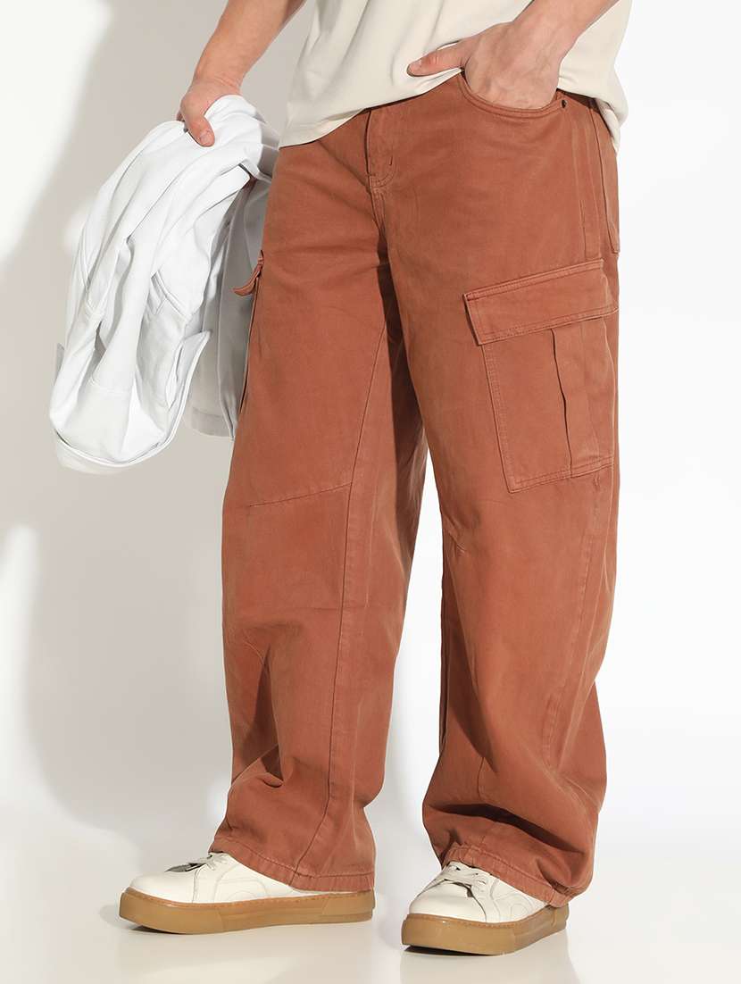 men solid mid rise baggy cargo