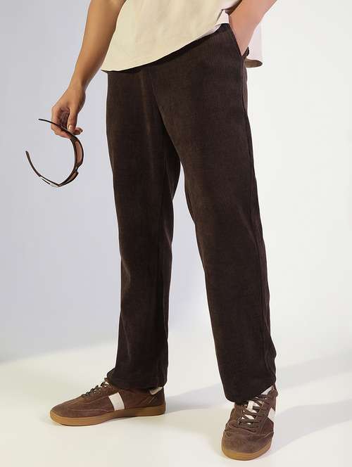 men solid mid rise straight fit chinos  - 22173633 -  Standard Image - 0