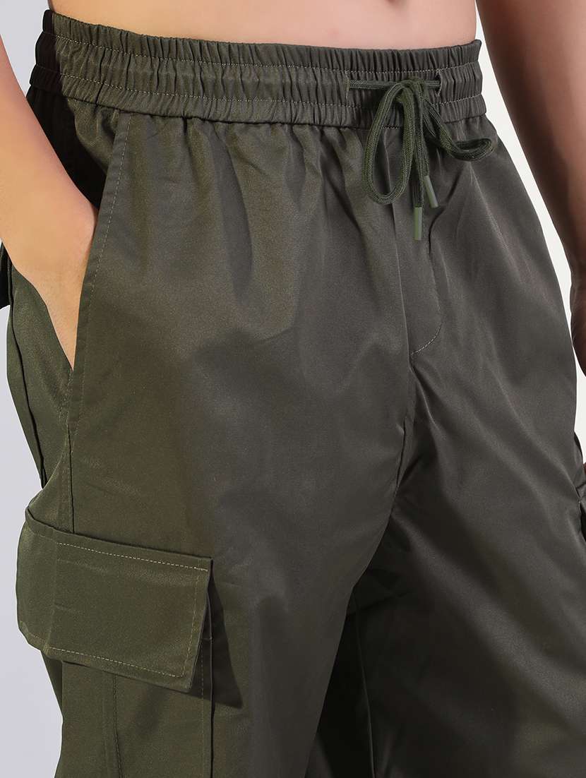 men solid mid rise baggy cargo - 22173636 -  Standard Image - 5